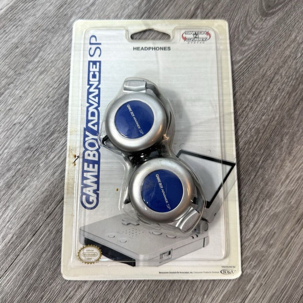 Nintendo Game Boy Advance SP Headphones Rare NOS Sealed Package OEM Great! 2006